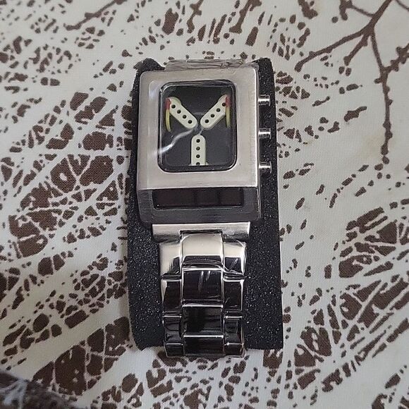 Back to the Future watch - Picture 4 of 9